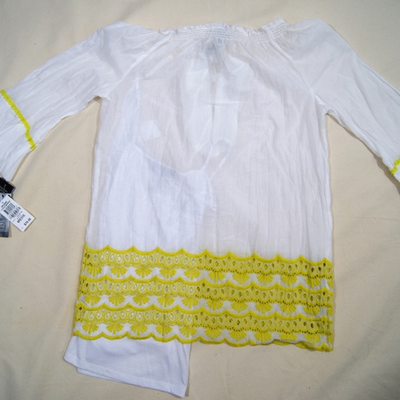 ACCEPTING OFFERS 2-Piece Colonial Women's Top NWT - Picture 4 of 8